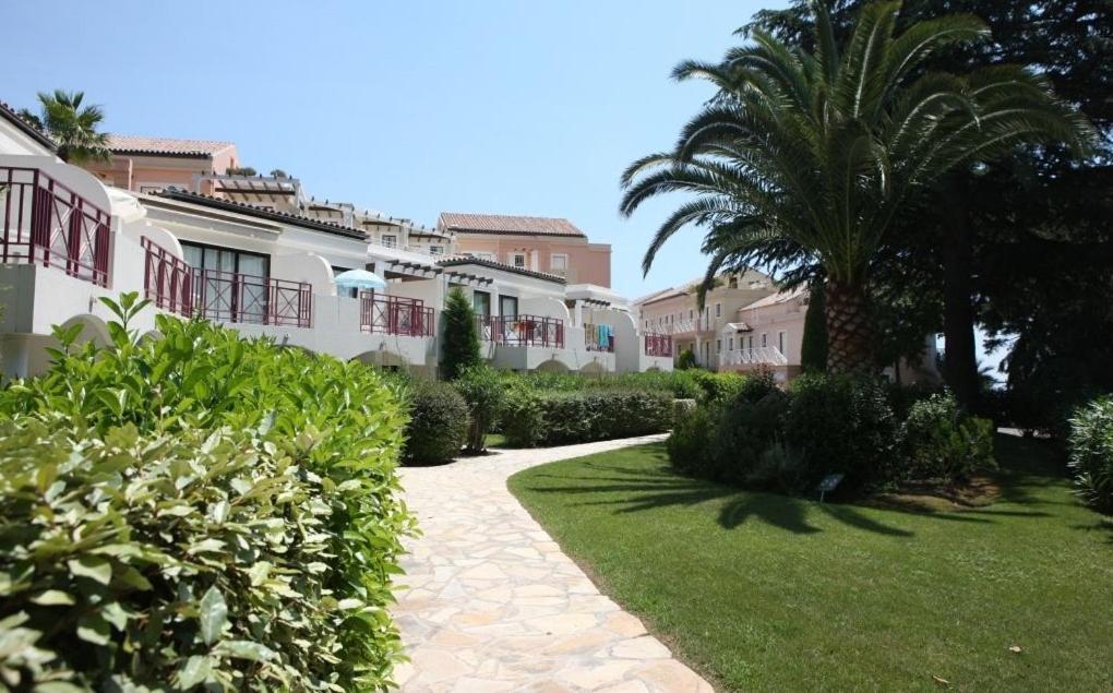 Profitez Du Festival Du Soleil De Cannes Exterior photo